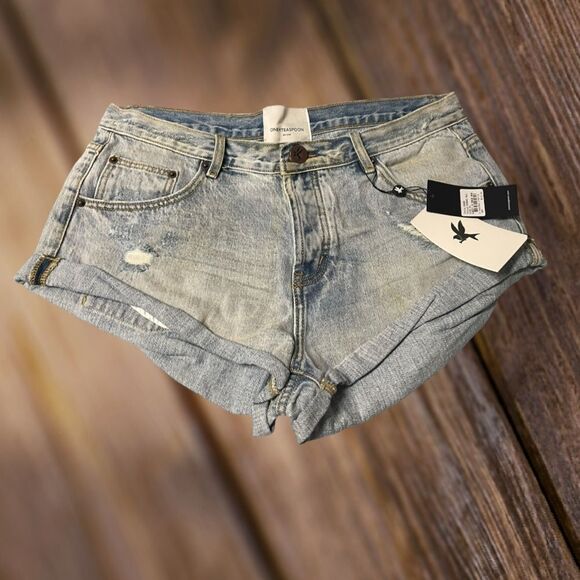 One-Teaspoon Kansas Bandit 31” Blue Jean Shorts - Picture 1 of 6